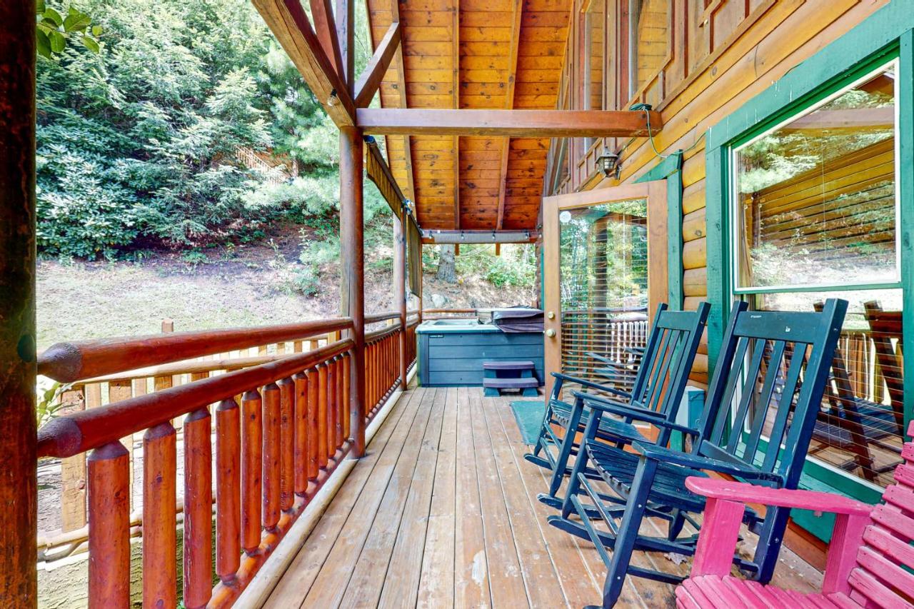 Fox Valley Lodge พิเจนฟอร์จ ภายนอก รูปภาพ